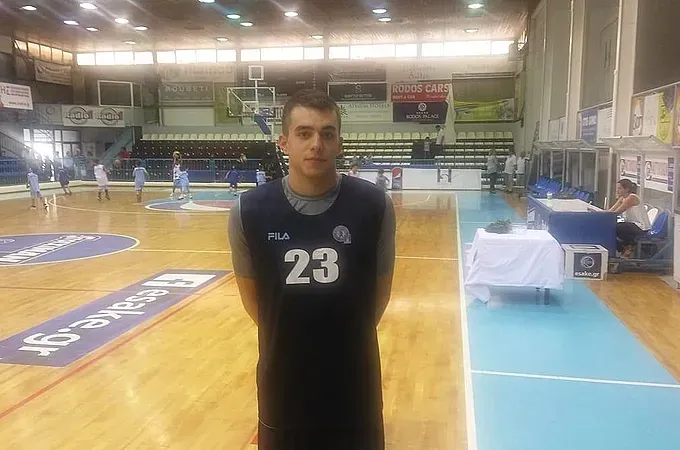 ''Προσεκτικοί και συγκεντρωμένοι''