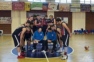 Αγκαλιά με την πρόκριση!
