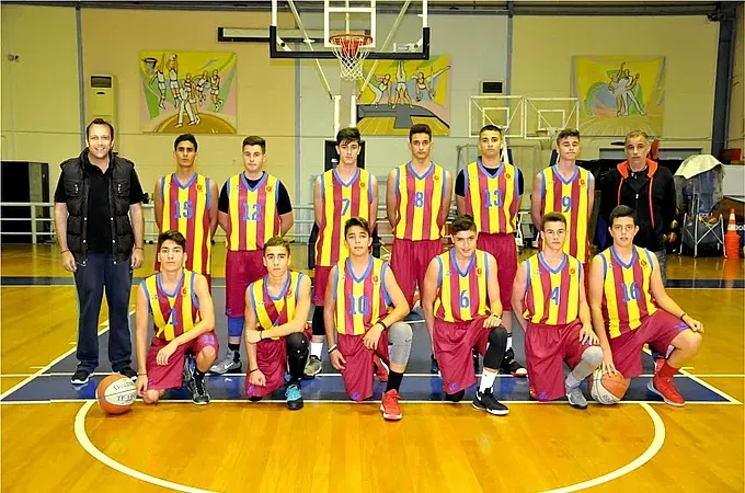 ΠΑΙΔΕΣ: Ιάλυσος- Διαγόρας 76-38
