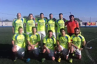 ''Τρίποντο'' με... Παπαδόπουλο!