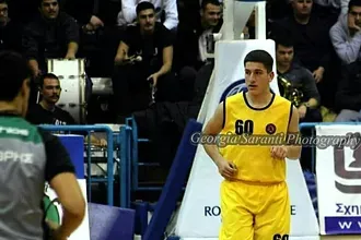 Ο Κολοσσός παίρνει Μπακίρη