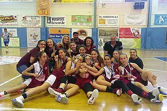Η Ακαδημία συγχαίρει Ιπποκράτη