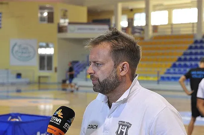 Το γράψαμε, αναλαμβάνει ο Γκολίτσης