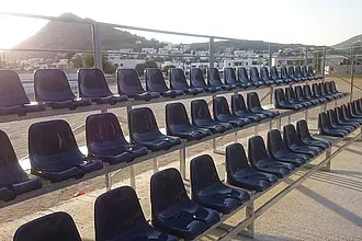 Η κερκίδα στο γήπεδο της Πάτμου