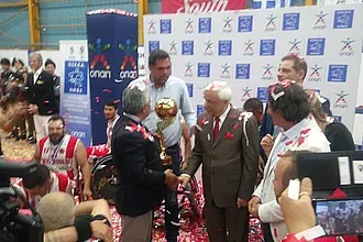 Σε πελάγη ευτυχίας ο Κάλλιστος!