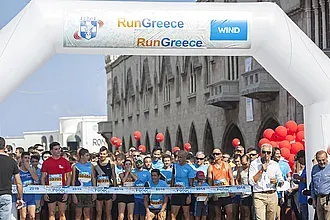 Μετράει αντίστροφα το Run Greece