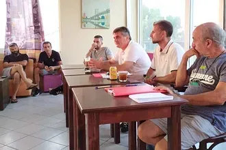 Η πρώτη συνάντηση του Κλεάνθη!