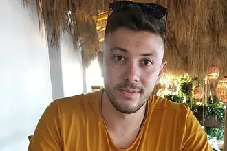 Ο Οίκουτας στ' Απόλλωνα!