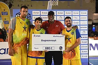 Ο Φοίβος συγχαίρει το Galis 3on3!