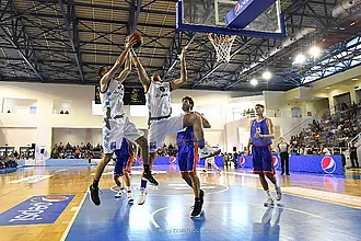 Δύσκολη εβδομάδα για Κολοσσό!