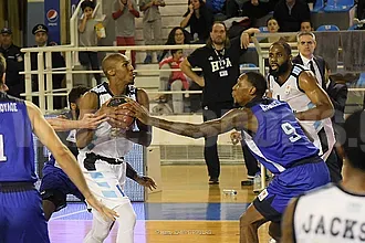 Η παράδοση με το μέρος του Ηρακλή!