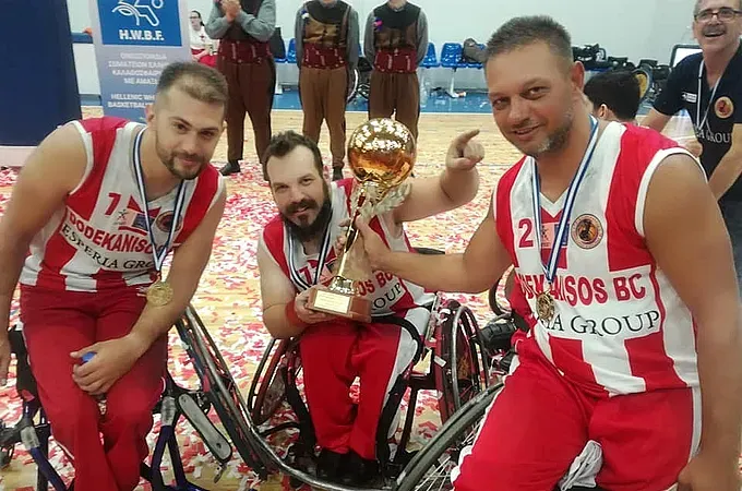 Το ''ευχαριστώ'' σε Μαξίμοβιτς!