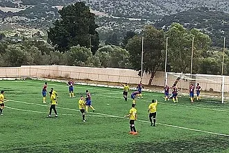 Τρεις ανανεώσεις στη Μαλώνα!