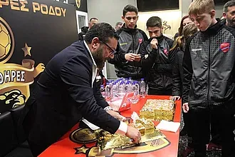 Οι Πάνθηρες έκοψαν την πίτα τους!