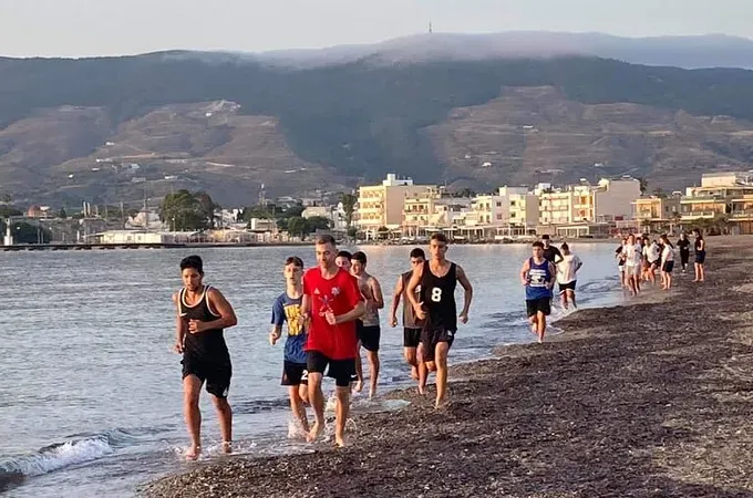 Πρωινή προπόνηση στη...θάλασσα!