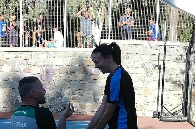 Ο Αντωνίου έκανε πρόταση γάμου στη Μελλίνη!