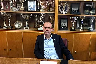 Με βοήθεια Παπαδόπουλου η μεταγραφή του Μανωλόπουλου!