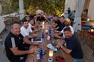 Το πρώτο ραντεβού στο Φοίνικα!