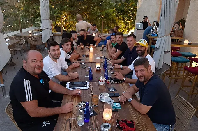 Το πρώτο ραντεβού στο Φοίνικα!