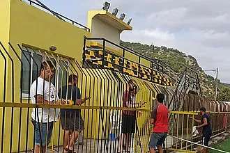 Έβαλαν το...χεράκι τους!