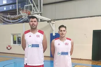 Διπλή ενίσχυση για Δίωνα!