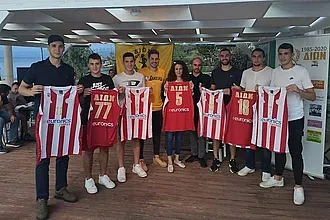 Η επίσημη παρουσίαση του Δίωνα
