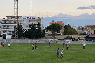 Παρέμειναν Φυλακούρης και Αρφαράς!