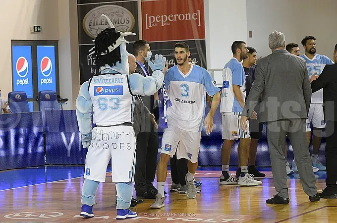Τέλος ο Καμαριανός από Κολοσσό!