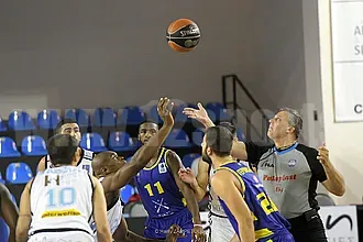Οι ''σφυρίχτρες'' της Basket League