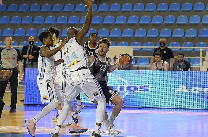 Σε δύσκολη θέση ο Κολοσσός!