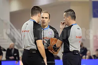 Οι ''σφυρίχτρες'' της Basket League!