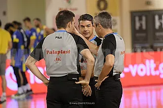 Αθηναίοι ρέφερι στο ''παλατάκι''!