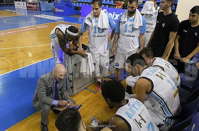 Χωρίς Γκόινς και Καμαριανό!