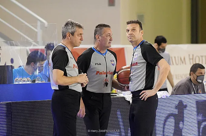 Οι ''σφυρίχτρες'' της Basket League!