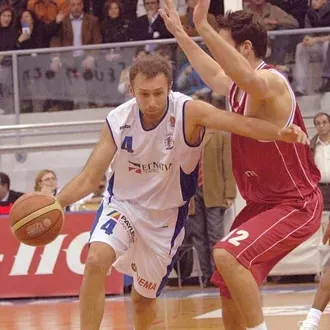 Ο Τόμιτς με τη φανέλα του Κολοσσού τη σεζόν 2005-06!
