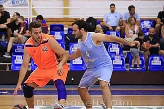 Ο Ζέζιος στην Κάρπαθος Basketball!