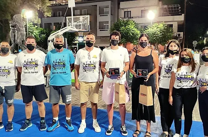 Τιμήθηκαν Σπανού και Χατζηγιακουμή!