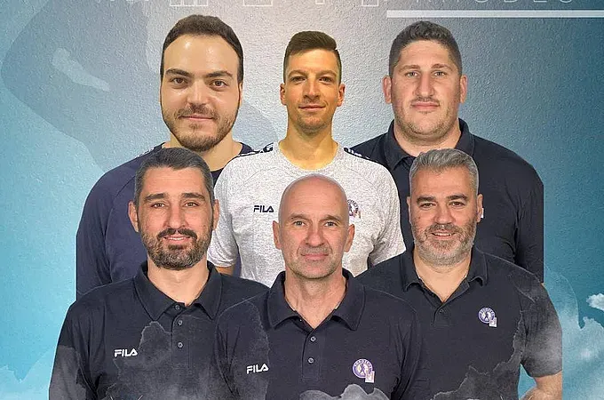 Το προπονητικό team του Κολοσσού