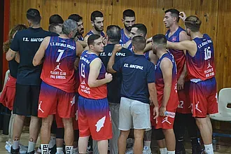 Άνετος και ωραίος με 2 στα 2 στη Ρόδο!
