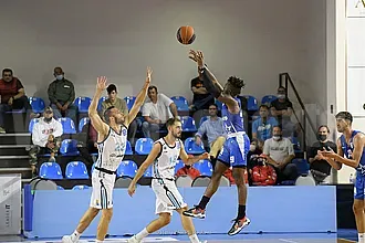 Κέρδισαν όλοι οι...φιλοξενούμενοι!