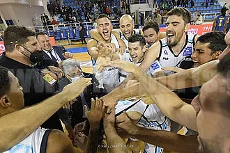 Να είναι...ΚΟΛΟΣΣΑΡΑ ξανά!