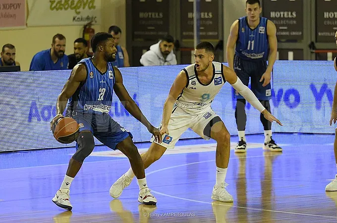 ''Άμυνα και ομαδικό παιχνίδι για νίκη''!
