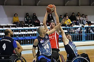 Στο ''Αλεξάνδρειο'' οι προβολείς!