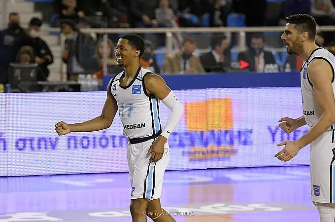 Επιστροφή στο παρκέ!