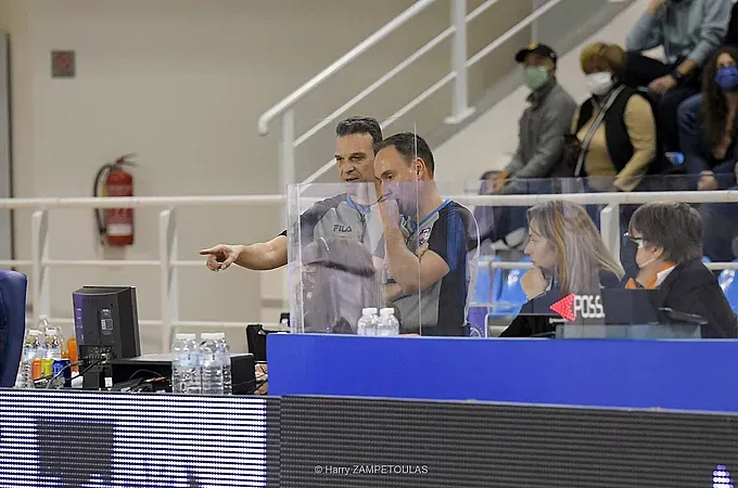Οι ''σφυρίχτρες'' της Basket League!