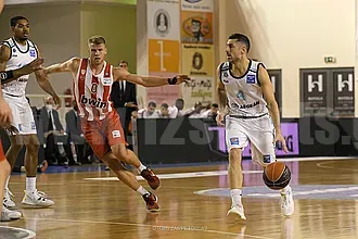 Οι επιδόσεις των Ελλήνων στη B.L.!