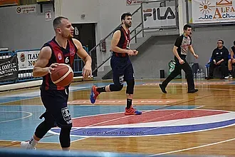 ''Πάθος, ενέργεια και πιστός στρατιώτης''!