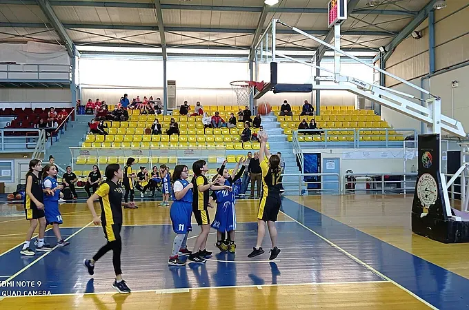 Ο Πήγασος ευχαριστεί τον Ιάλυσο