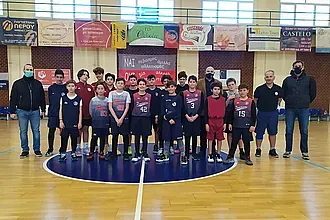 Απινιδωτής στο κλειστό της Λέρου!