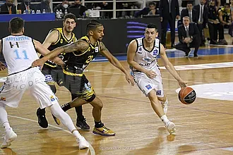 Δύσκολα θα μείνει ο Ξανθόπουλος!